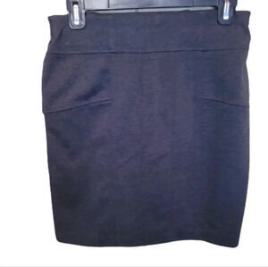 Simply Vera. Vera Wang grey skirt